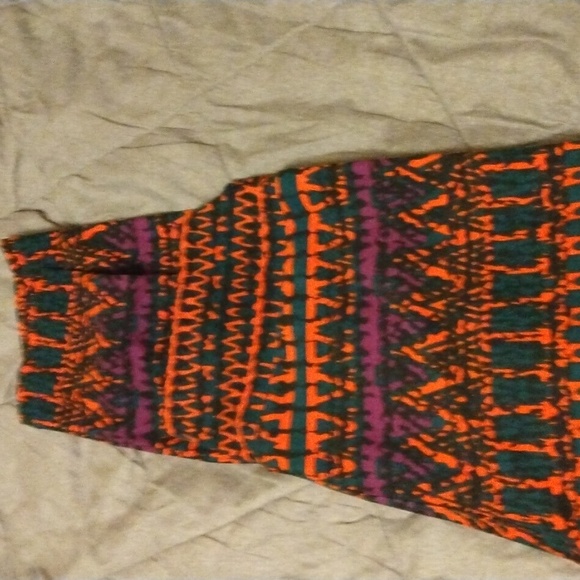 Lularoe - Picture 2 of 3